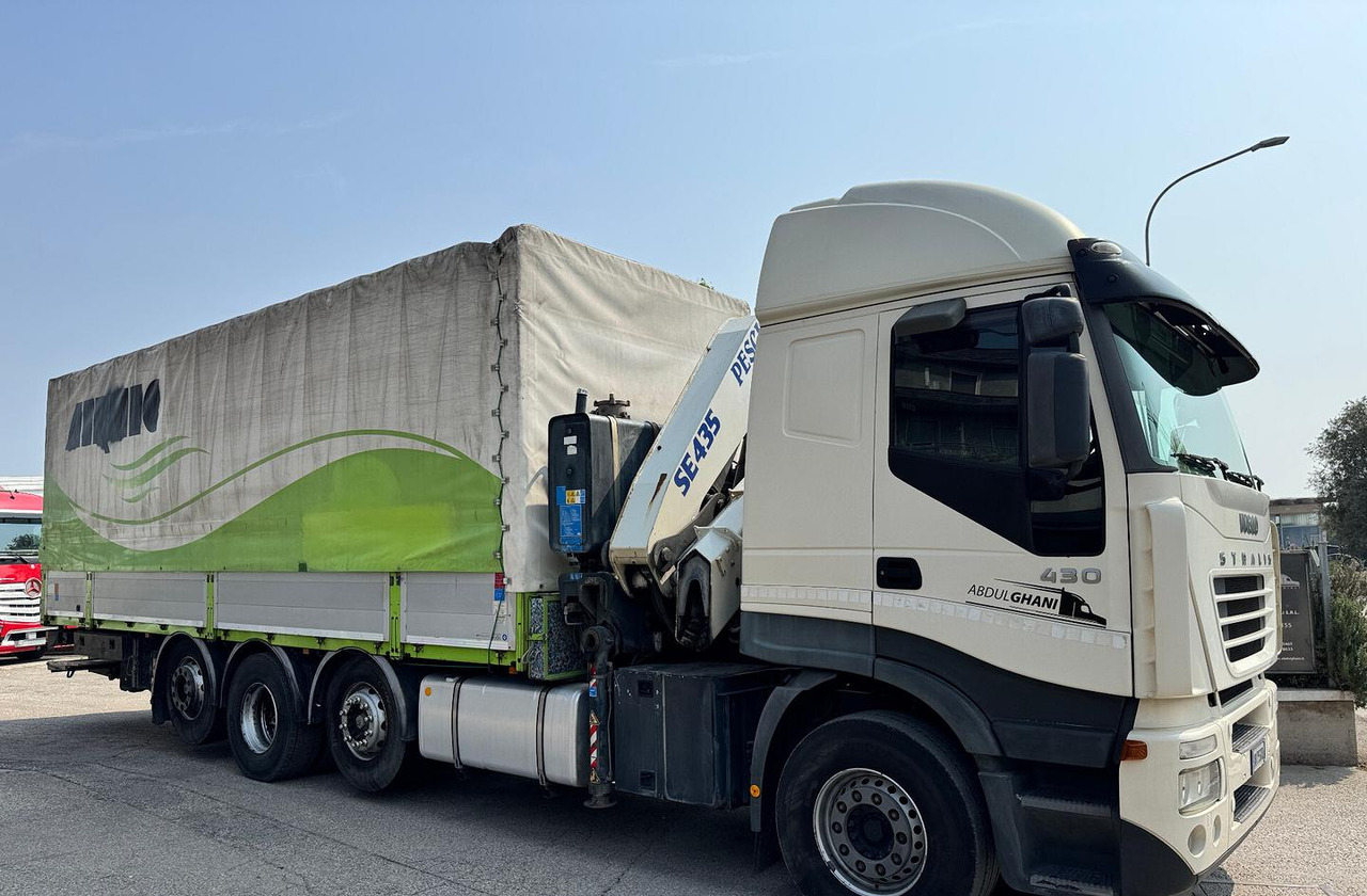 IVECO 430 - 4 ASSI STRADALE CON GRU - Tenteli kamyon, Vinçli kamyon: fotoğraf 3 IVECO 430 - 4 ASSI STRADALE CON GRU - Tenteli kamyon, Vinçli kamyon: fotoğraf 3