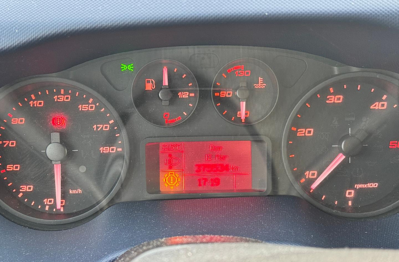 IVECO DAILY 35S16 - FRIGO - 2019 - Frigorifik kamyonet: fotoğraf 5 IVECO DAILY 35S16 - FRIGO - 2019 - Frigorifik kamyonet: fotoğraf 5