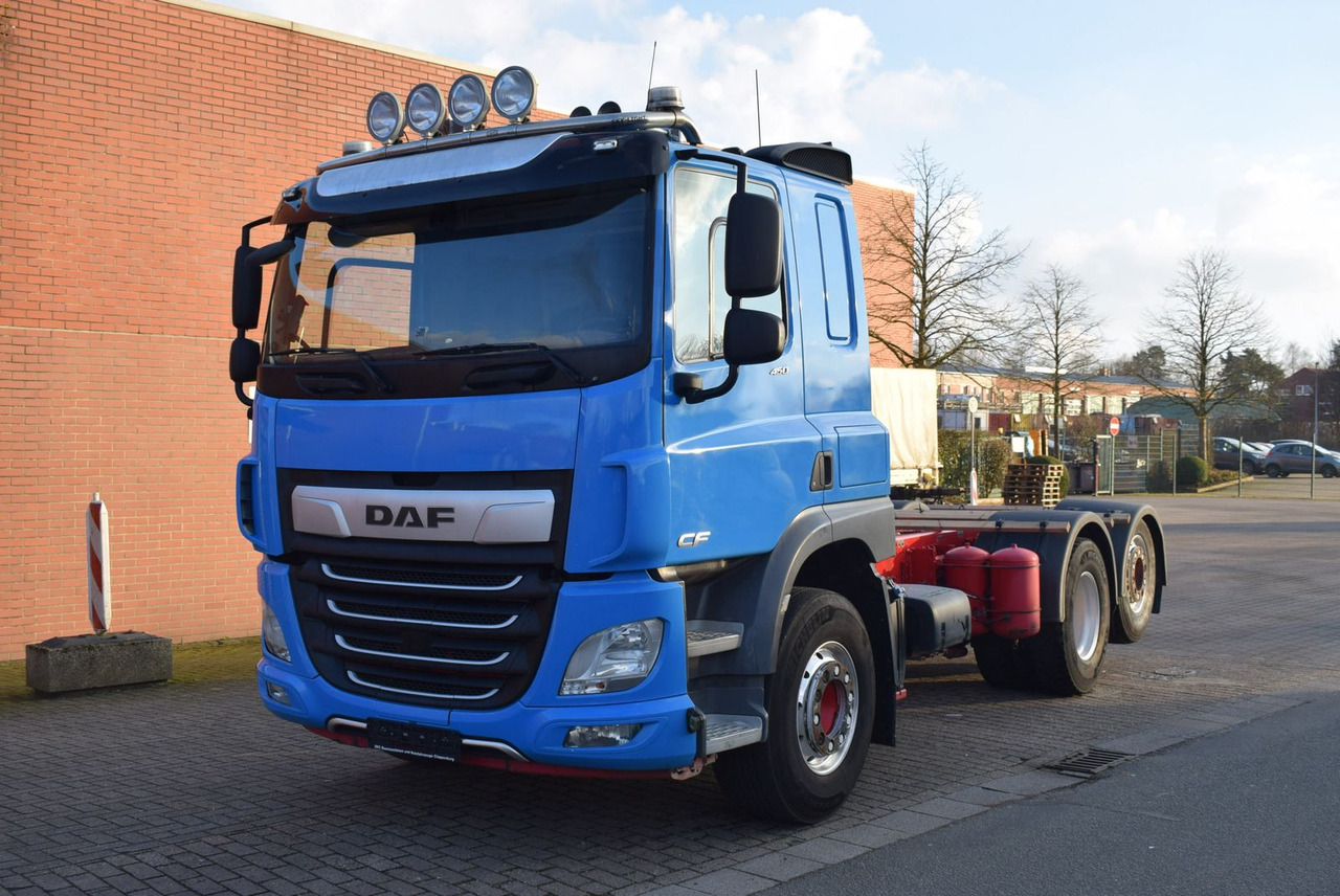 DAF CF 450 6x2 Fahrgestell Klima Navi Lift Retarder - Damperli kamyon: fotoğraf 1 DAF CF 450 6x2 Fahrgestell Klima Navi Lift Retarder - Damperli kamyon: fotoğraf 1