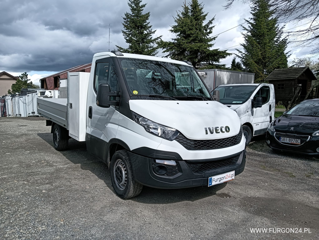 IVECO DAILY 35S11 SKRZYNIA PAKA SKRZYNKA NARZĘDZIOWA NR 727 - Açık kasa kamyonet: fotoğraf 3 IVECO DAILY 35S11 SKRZYNIA PAKA SKRZYNKA NARZĘDZIOWA NR 727 - Açık kasa kamyonet: fotoğraf 3