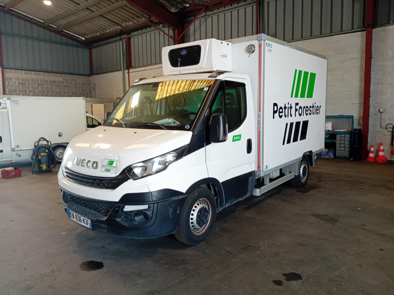 IVECO DAILY 35S12 KONTENER CHŁODNIA MROŹNIA NR 875 - Frigorifik kamyonet: fotoğraf 1 IVECO DAILY 35S12 KONTENER CHŁODNIA MROŹNIA NR 875 - Frigorifik kamyonet: fotoğraf 1