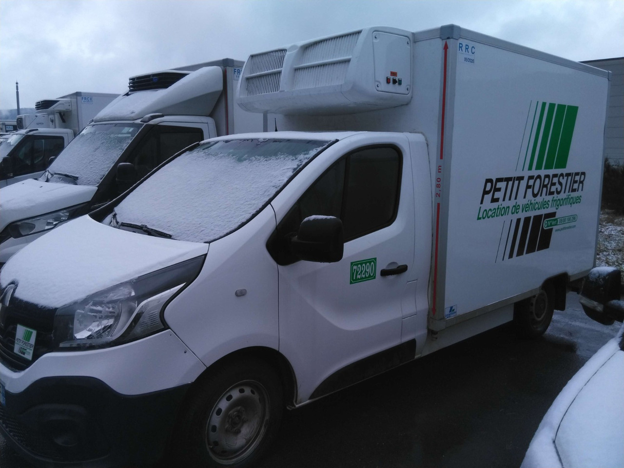 RENAULT TRAFIC KONTENER CHŁODNIA MROŹNIA NR 876 - Frigorifik kamyonet: fotoğraf 1 RENAULT TRAFIC KONTENER CHŁODNIA MROŹNIA NR 876 - Frigorifik kamyonet: fotoğraf 1