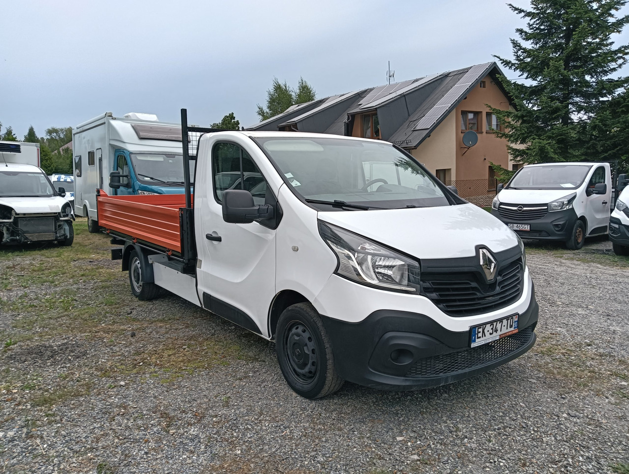 RENAULT TRAFIC WYWROTKA KIPER Z NAJAZDAMI NR 840 - Damperli kamyonet: fotoğraf 2 RENAULT TRAFIC WYWROTKA KIPER Z NAJAZDAMI NR 840 - Damperli kamyonet: fotoğraf 2