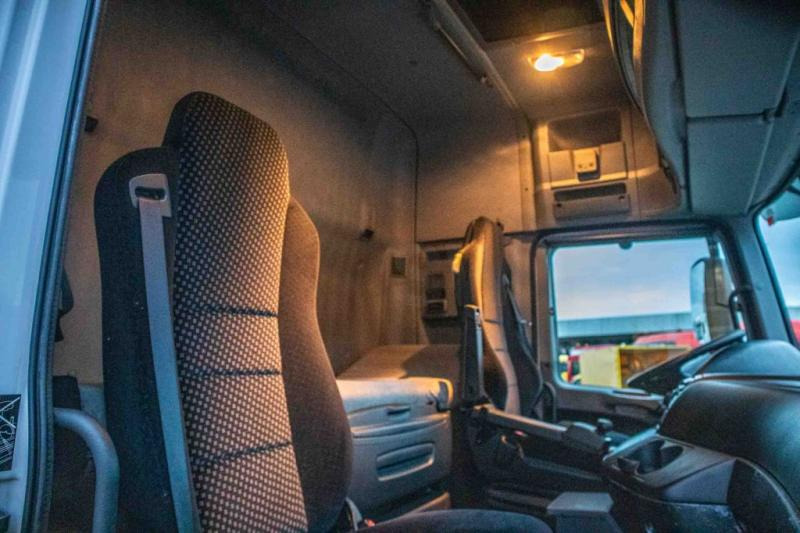 Mercedes ACTROS 1844 LS- MP3+ VOITH - Çekici: fotoğraf 5 Mercedes ACTROS 1844 LS- MP3+ VOITH - Çekici: fotoğraf 5