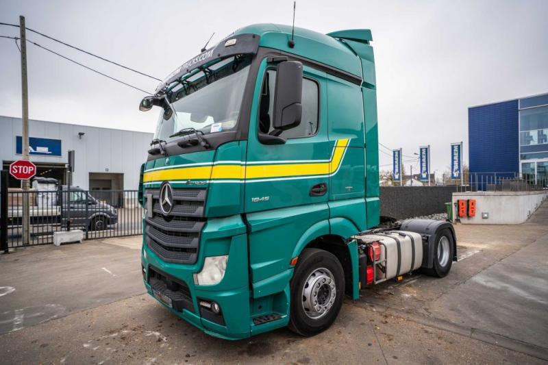 Mercedes ACTROS 1845 LS - Çekici: fotoğraf 1 Mercedes ACTROS 1845 LS - Çekici: fotoğraf 1