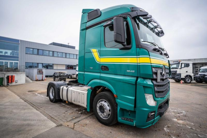 Mercedes ACTROS 1845 LS - Çekici: fotoğraf 2 Mercedes ACTROS 1845 LS - Çekici: fotoğraf 2