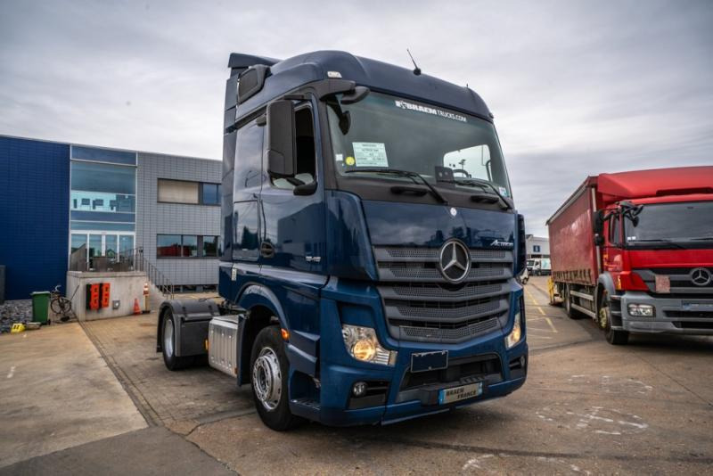 Mercedes ACTROS 1846 LS - Çekici: fotoğraf 2 Mercedes ACTROS 1846 LS - Çekici: fotoğraf 2