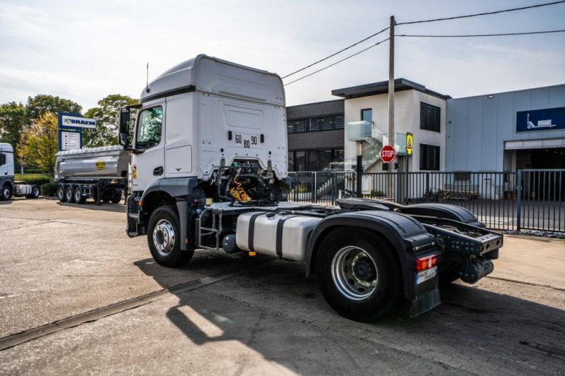 Mercedes AROCS 1843 LS ( NO ACTROS) - Çekici: fotoğraf 5 Mercedes AROCS 1843 LS ( NO ACTROS) - Çekici: fotoğraf 5