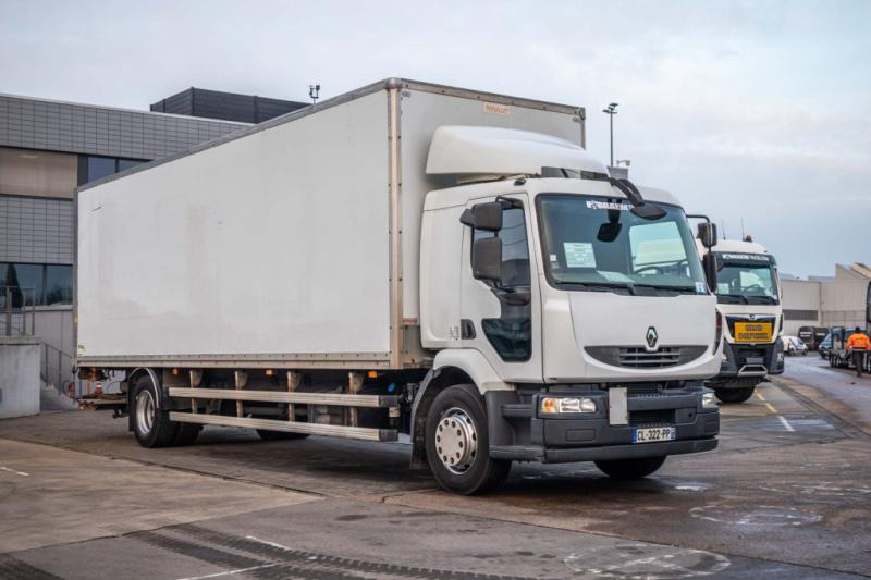 Renault MIDLUM 270 DXI (18t.)+DHOLLANDIA 2T. - Kapalı kasa kamyon: fotoğraf 2 Renault MIDLUM 270 DXI (18t.)+DHOLLANDIA 2T. - Kapalı kasa kamyon: fotoğraf 2