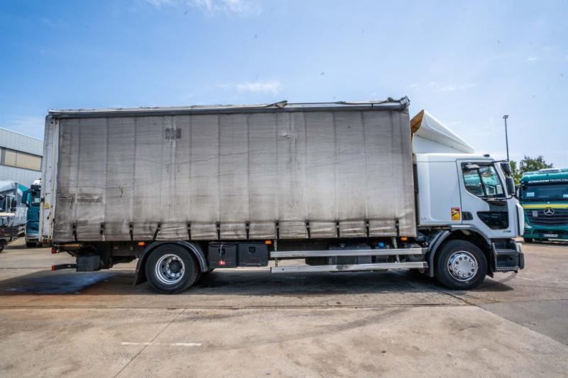 Renault PREMIUM 270 DXI +DHOLLANDIA 2.5T - Tenteli kamyon: fotoğraf 3 Renault PREMIUM 270 DXI +DHOLLANDIA 2.5T - Tenteli kamyon: fotoğraf 3