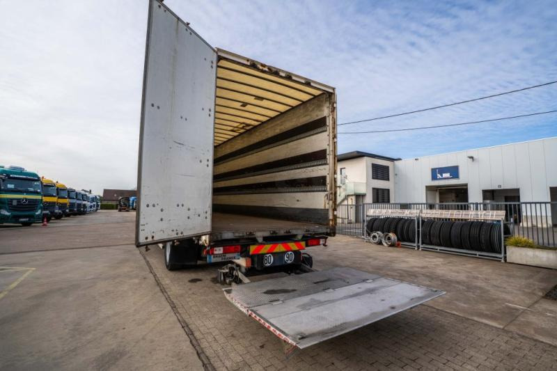 Renault PREMIUM 380 DXI + DHOLLANDIA - Tenteli kamyon: fotoğraf 5 Renault PREMIUM 380 DXI + DHOLLANDIA - Tenteli kamyon: fotoğraf 5