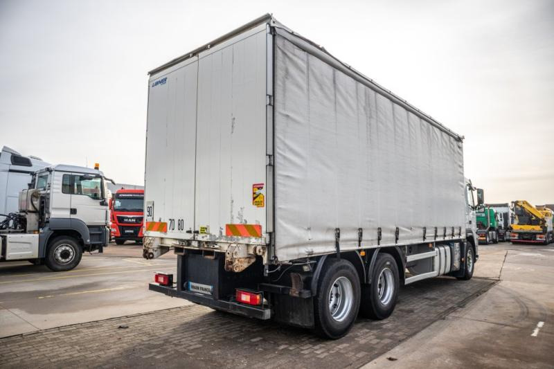 Volvo FM330-6x2-10 pneus/tires-intarder - Tenteli kamyon: fotoğraf 3 Volvo FM330-6x2-10 pneus/tires-intarder - Tenteli kamyon: fotoğraf 3
