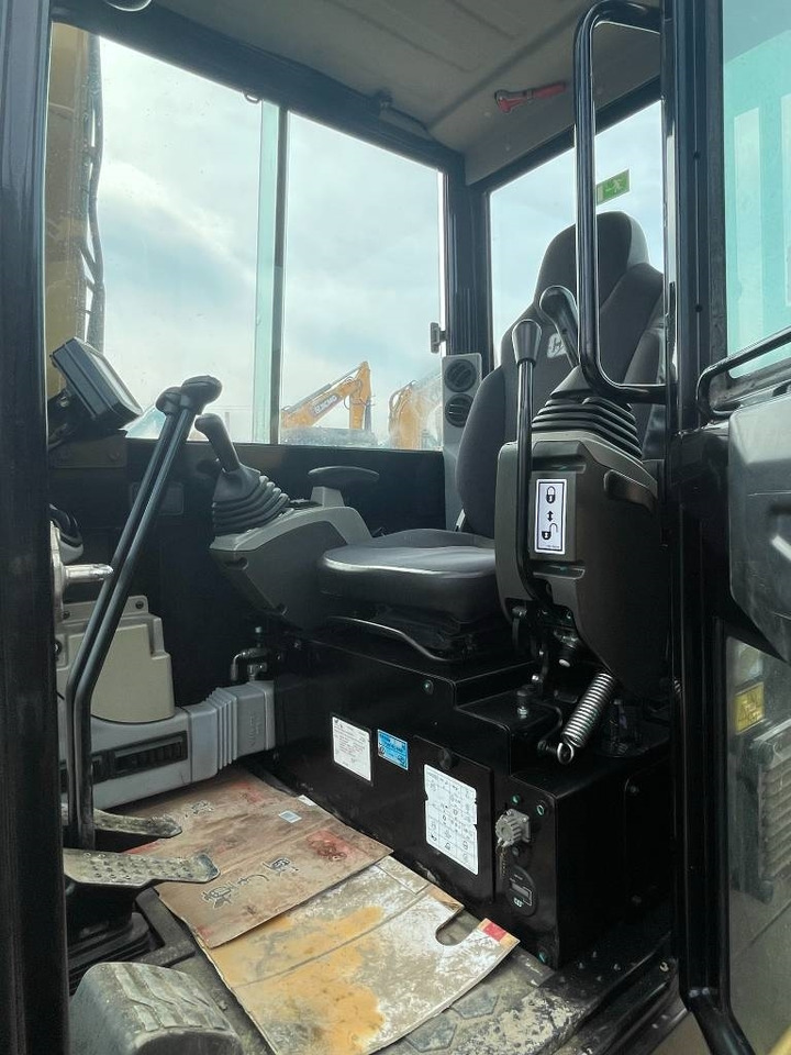 CAT 305.5E2 - Mini ekskavatör: fotoğraf 5 CAT 305.5E2 - Mini ekskavatör: fotoğraf 5