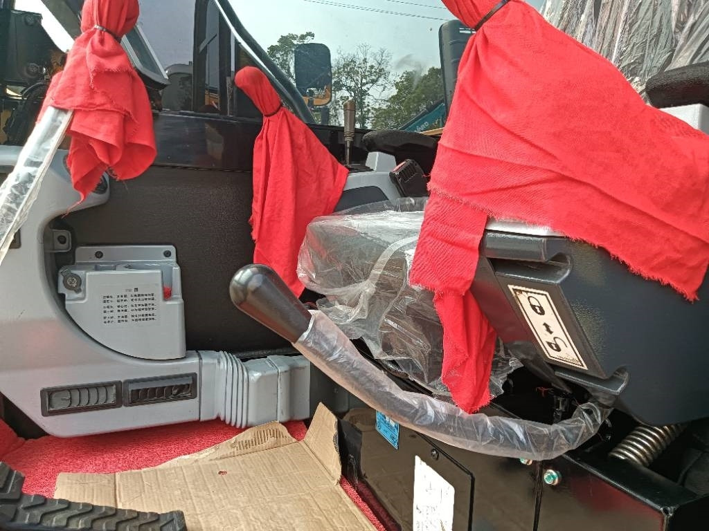 CAT 307E2 - Mini ekskavatör: fotoğraf 4 CAT 307E2 - Mini ekskavatör: fotoğraf 4