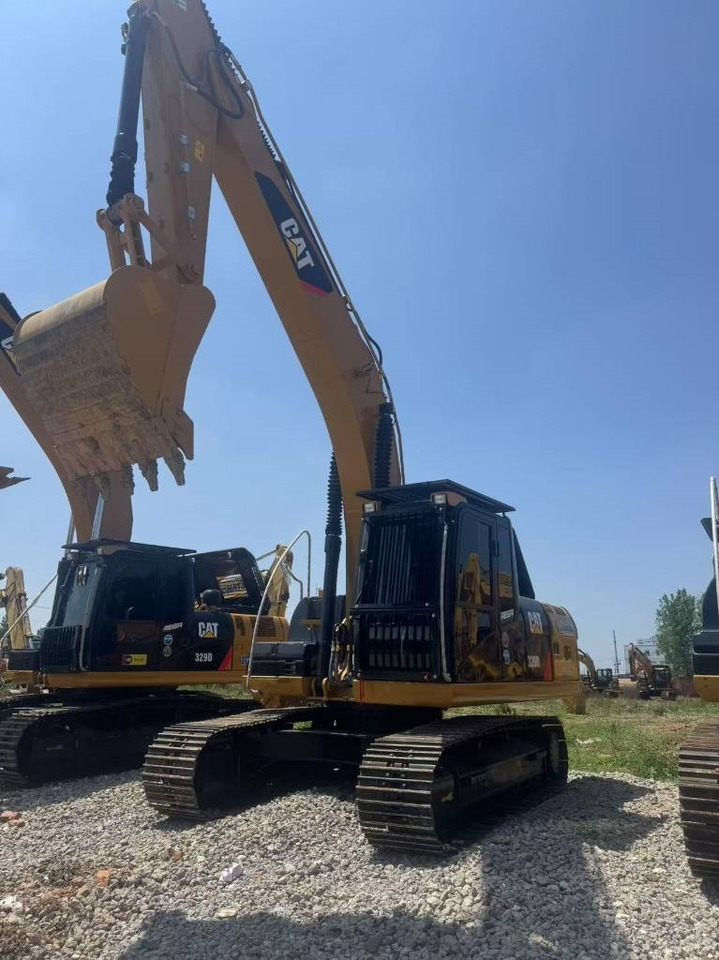 CAT 320d2 - Paletli ekskavatör: fotoğraf 3 CAT 320d2 - Paletli ekskavatör: fotoğraf 3