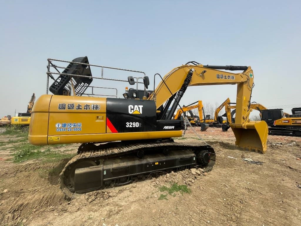 CAT 329D2 - Paletli ekskavatör: fotoğraf 1 CAT 329D2 - Paletli ekskavatör: fotoğraf 1