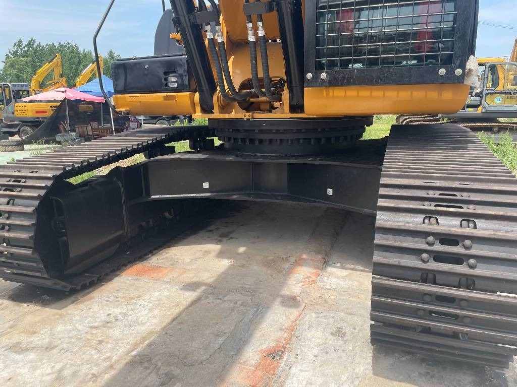CAT 330D2 - Paletli ekskavatör: fotoğraf 3 CAT 330D2 - Paletli ekskavatör: fotoğraf 3