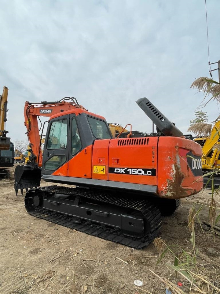 Doosan dx150 - Paletli ekskavatör: fotoğraf 4 Doosan dx150 - Paletli ekskavatör: fotoğraf 4