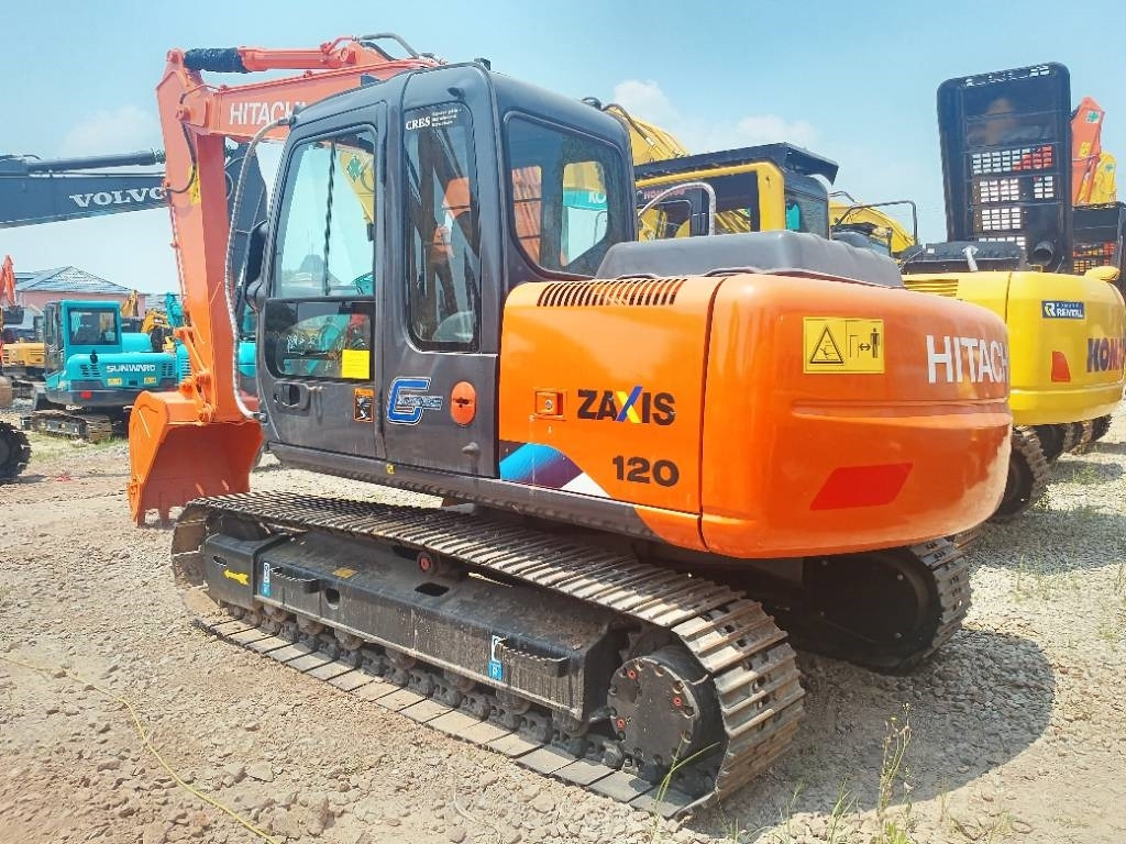 Hitachi ZX 120 - Paletli ekskavatör: fotoğraf 1 Hitachi ZX 120 - Paletli ekskavatör: fotoğraf 1