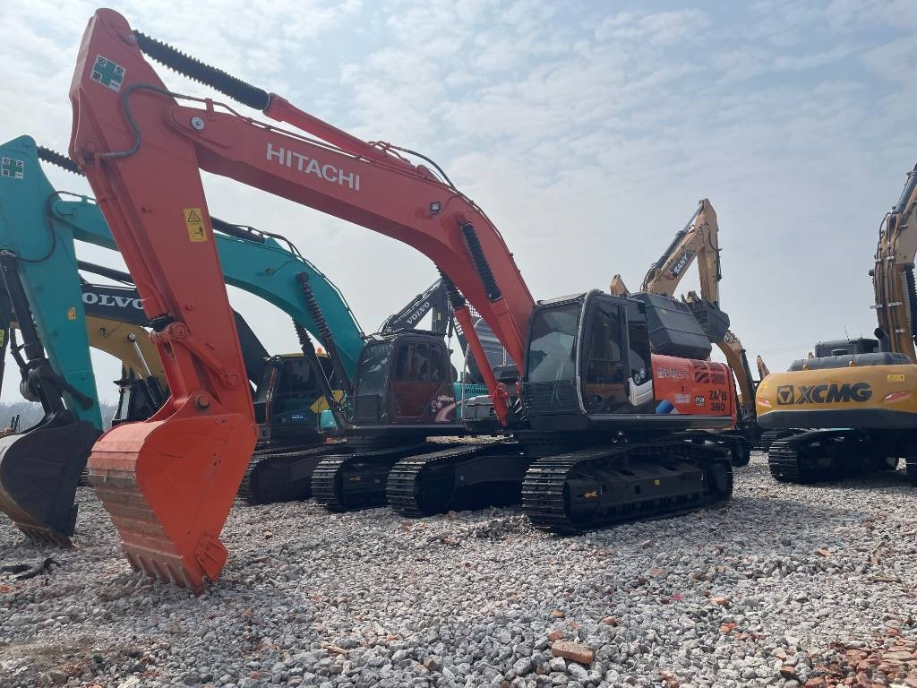 Hitachi ZX 360 - Paletli ekskavatör: fotoğraf 2 Hitachi ZX 360 - Paletli ekskavatör: fotoğraf 2