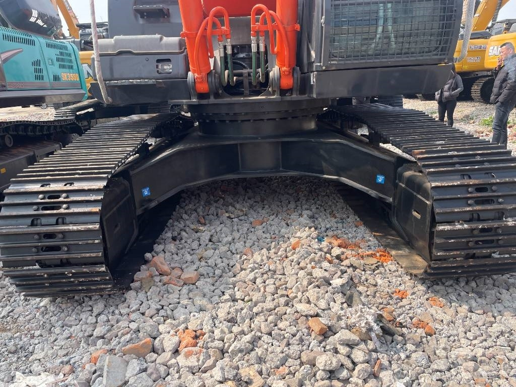 Hitachi ZX 360 - Paletli ekskavatör: fotoğraf 5 Hitachi ZX 360 - Paletli ekskavatör: fotoğraf 5