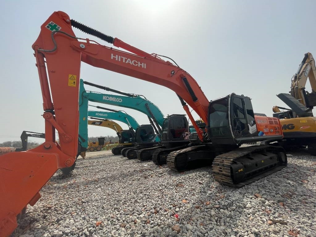 Hitachi ZX 360 - Paletli ekskavatör: fotoğraf 5 Hitachi ZX 360 - Paletli ekskavatör: fotoğraf 5