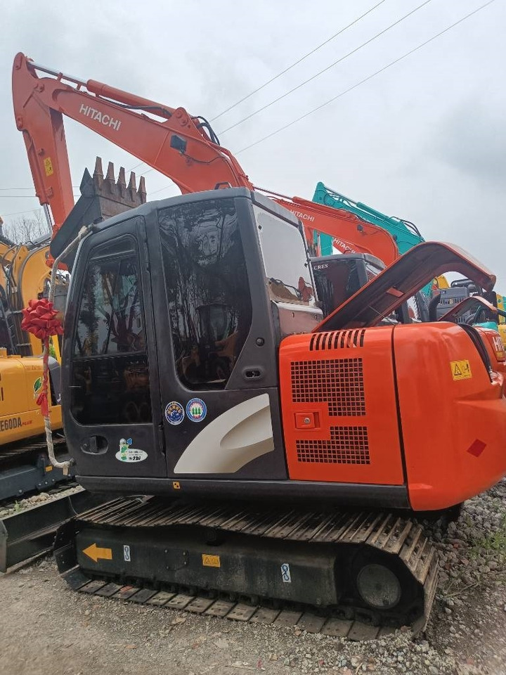 Hitachi ZX 60 - Paletli ekskavatör: fotoğraf 2 Hitachi ZX 60 - Paletli ekskavatör: fotoğraf 2
