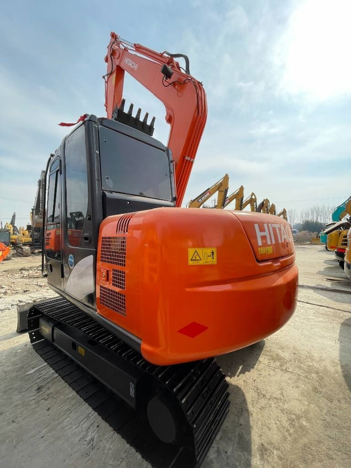 Hitachi ZX 70 - Mini ekskavatör: fotoğraf 2 Hitachi ZX 70 - Mini ekskavatör: fotoğraf 2