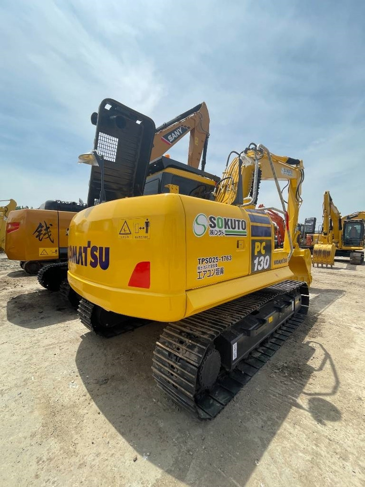 Komatsu PC 130 - Paletli ekskavatör: fotoğraf 5 Komatsu PC 130 - Paletli ekskavatör: fotoğraf 5