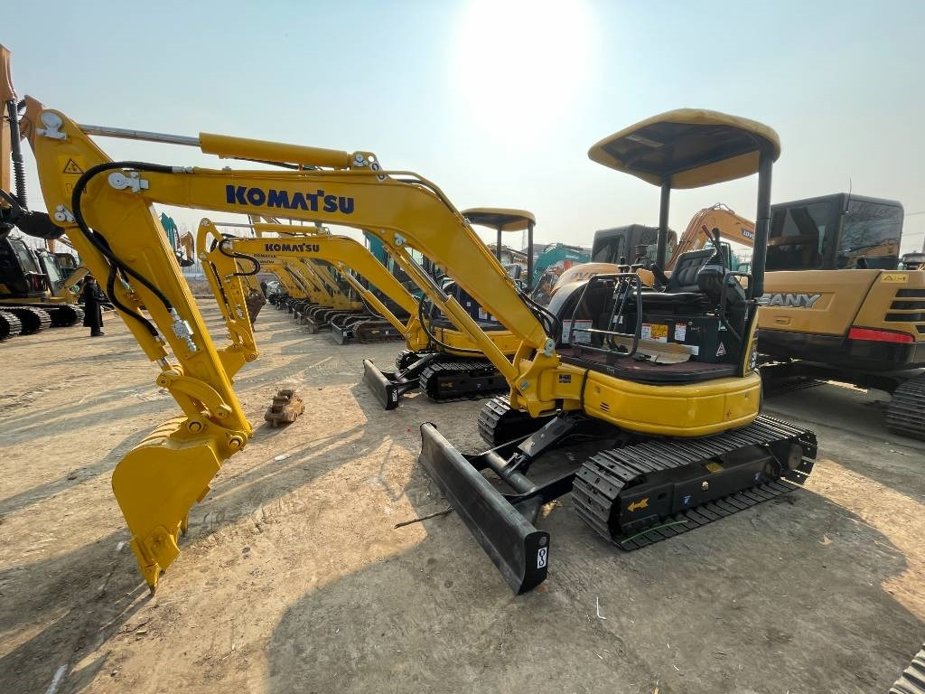 Komatsu PC 30 - Paletli ekskavatör: fotoğraf 3 Komatsu PC 30 - Paletli ekskavatör: fotoğraf 3