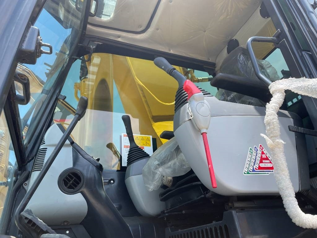 Komatsu PC 400 - Paletli ekskavatör: fotoğraf 4 Komatsu PC 400 - Paletli ekskavatör: fotoğraf 4