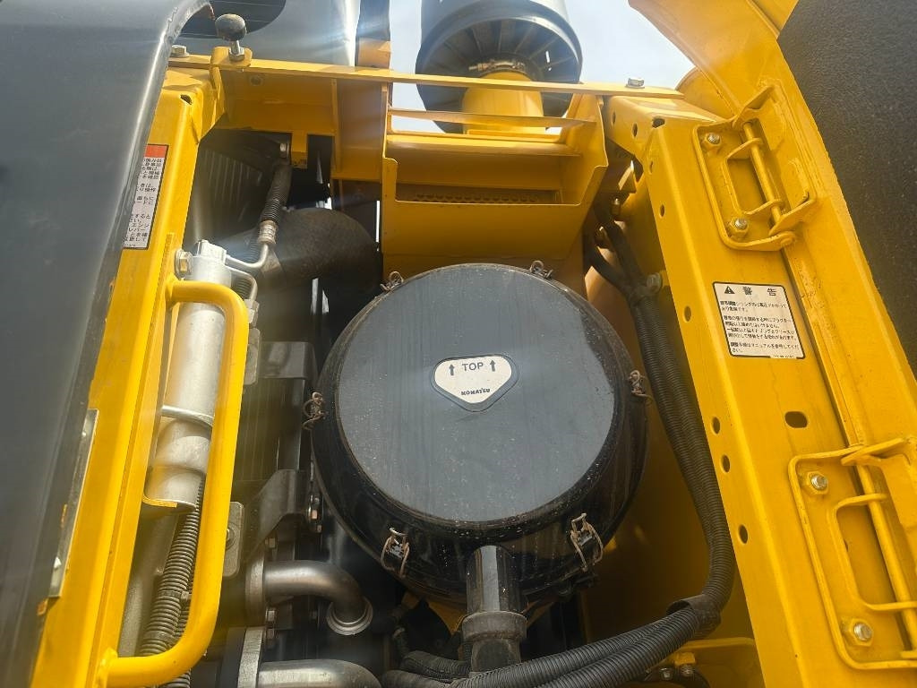 Komatsu PC 450 - Paletli ekskavatör: fotoğraf 5 Komatsu PC 450 - Paletli ekskavatör: fotoğraf 5