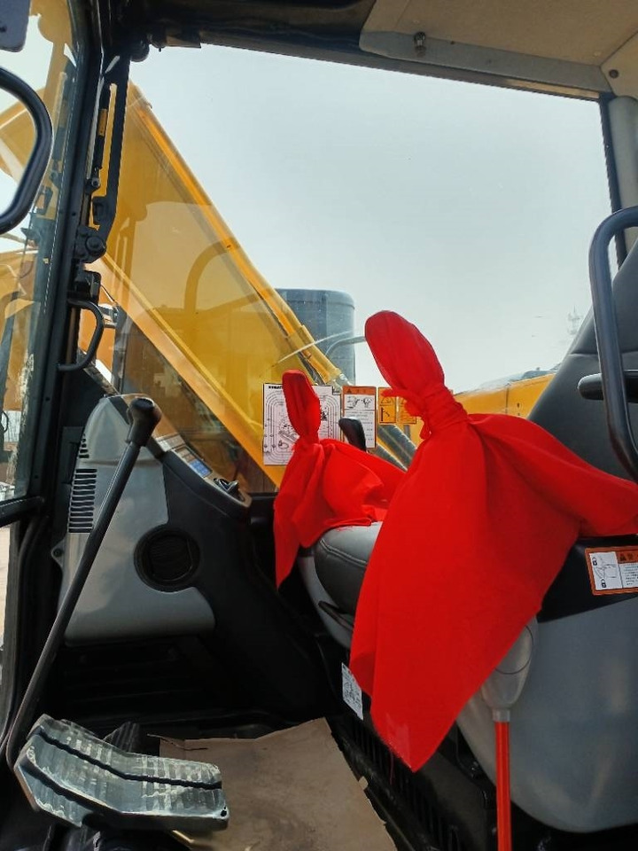 Komatsu PC 60 - Paletli ekskavatör: fotoğraf 5 Komatsu PC 60 - Paletli ekskavatör: fotoğraf 5