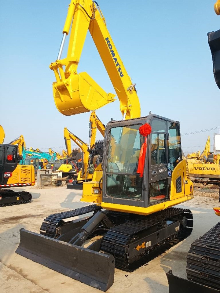 Komatsu PC 70 - Mini ekskavatör: fotoğraf 2 Komatsu PC 70 - Mini ekskavatör: fotoğraf 2