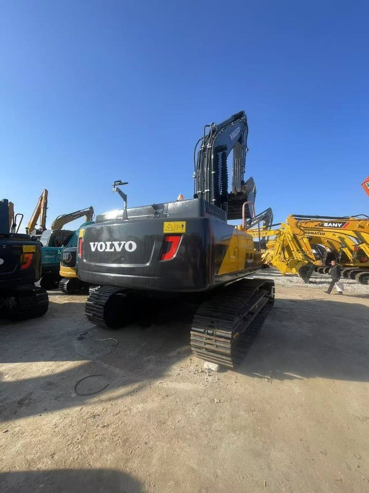 Volvo EC300 - Paletli ekskavatör: fotoğraf 4 Volvo EC300 - Paletli ekskavatör: fotoğraf 4