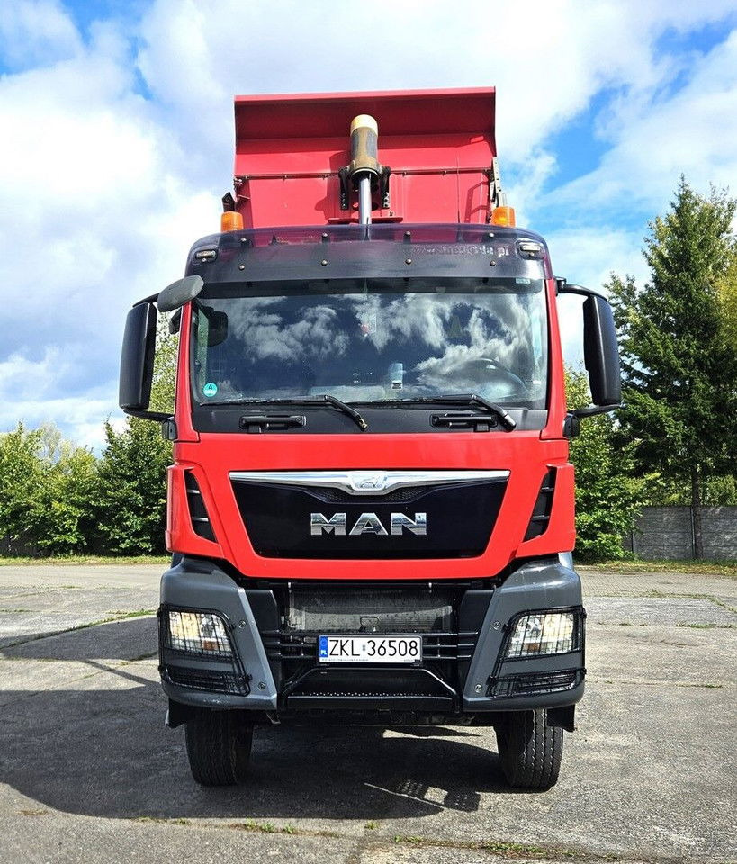 MAN TGS 41.480 8x8 - Tipper - Mileage only 224 078 km - Damperli kamyon: fotoğraf 3 MAN TGS 41.480 8x8 - Tipper - Mileage only 224 078 km - Damperli kamyon: fotoğraf 3