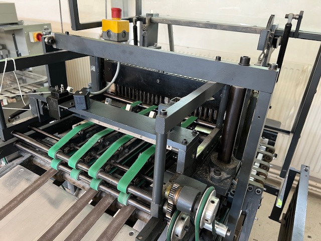MÜLLER-LANGENFELD Type 91 with stitching-folding HF33c - Baskı makinesi: fotoğraf 4 MÜLLER-LANGENFELD Type 91 with stitching-folding HF33c - Baskı makinesi: fotoğraf 4