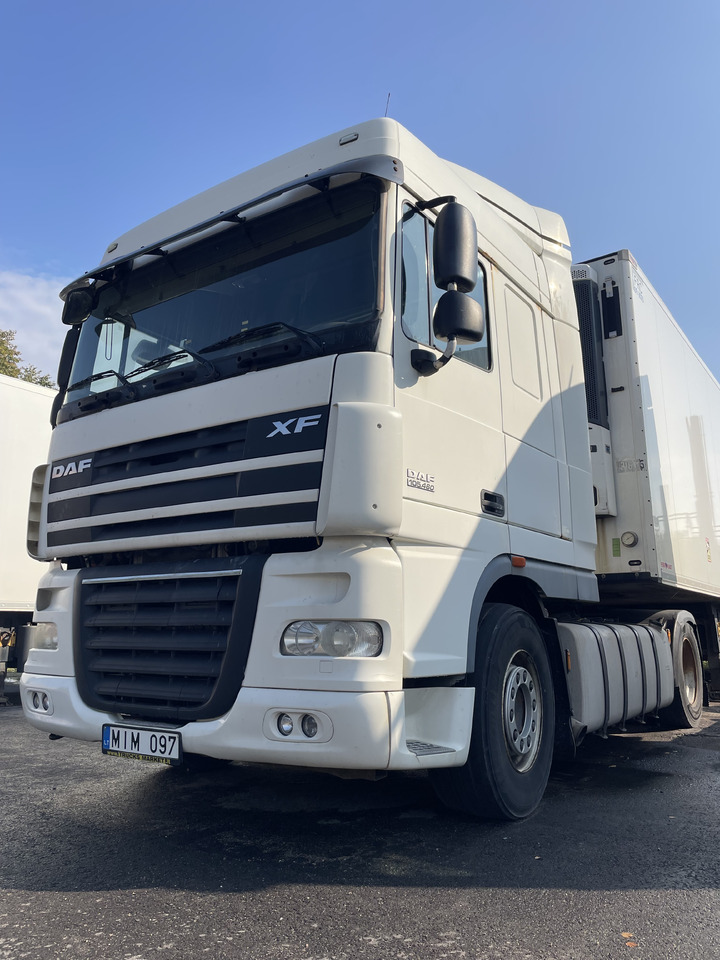 DAF XF105.460 - Çekici: fotoğraf 1 DAF XF105.460 - Çekici: fotoğraf 1
