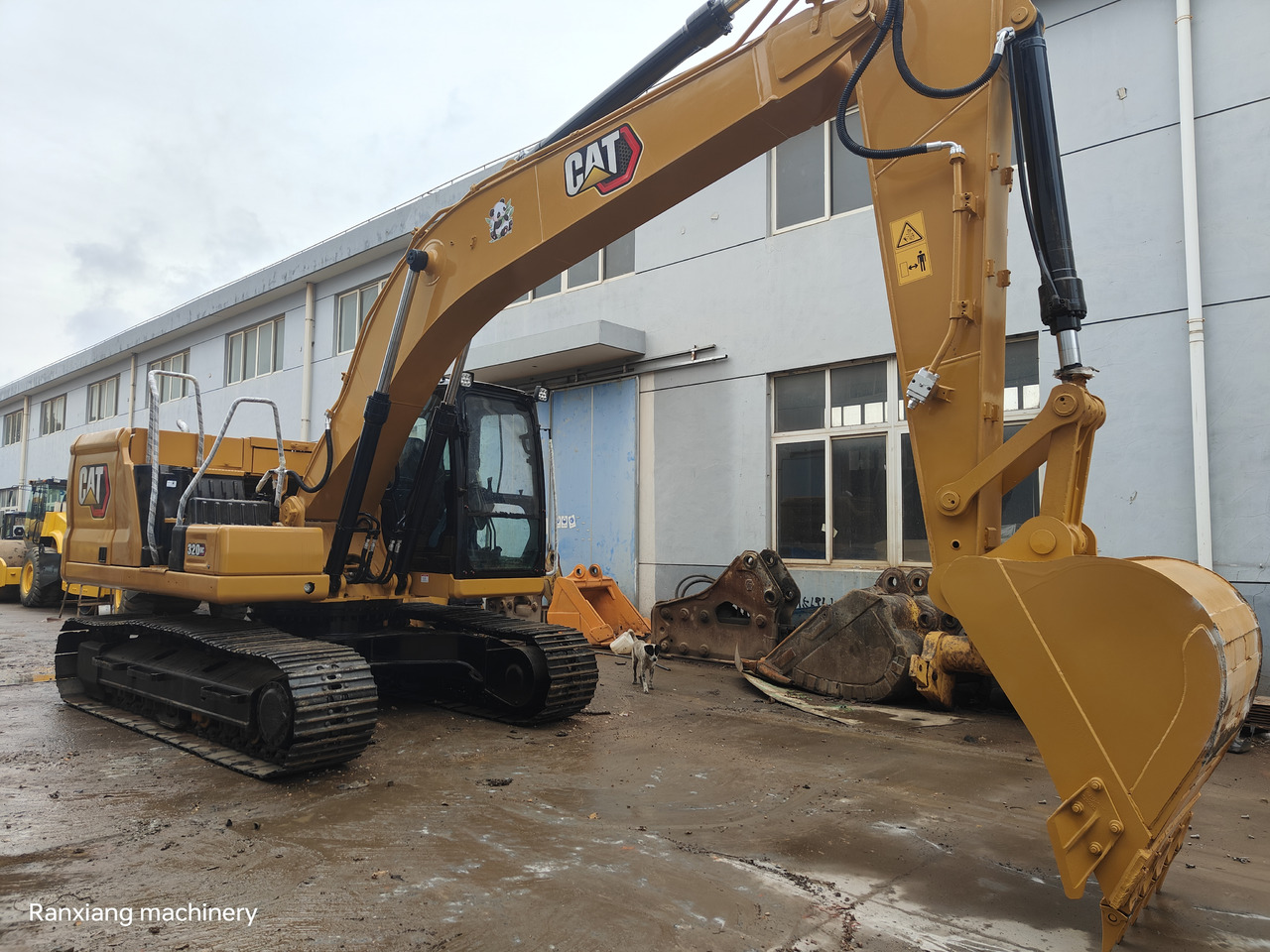CATERPILLAR 320GC - Paletli ekskavatör: fotoğraf 3 CATERPILLAR 320GC - Paletli ekskavatör: fotoğraf 3