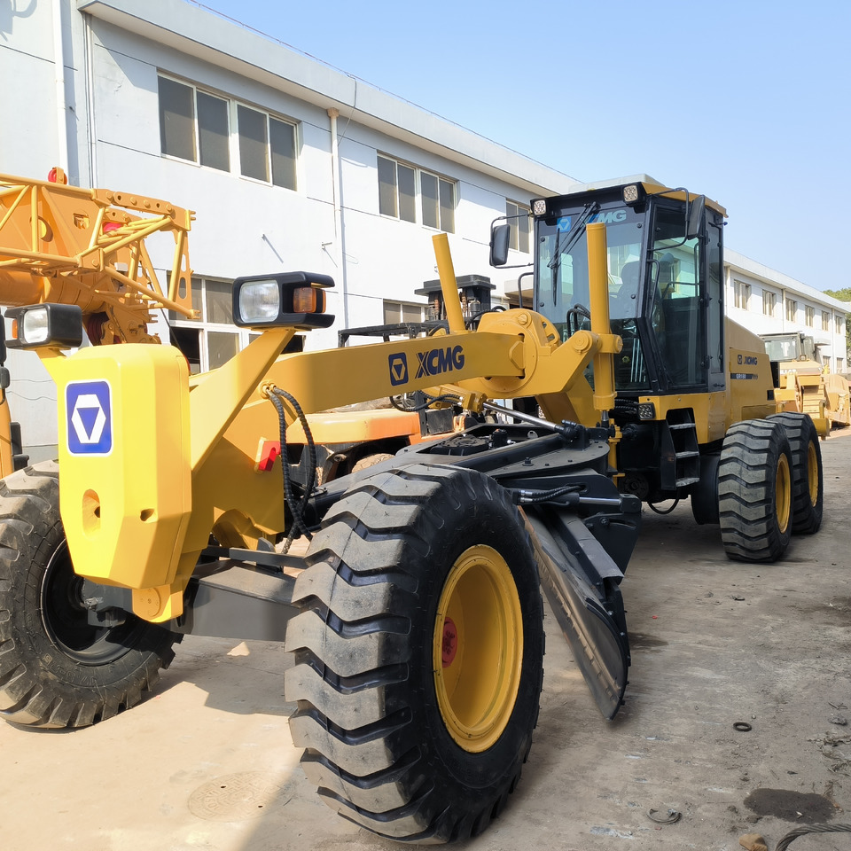 XCMG GR180 MOTOR GRADER - Greyder: fotoğraf 3 XCMG GR180 MOTOR GRADER - Greyder: fotoğraf 3