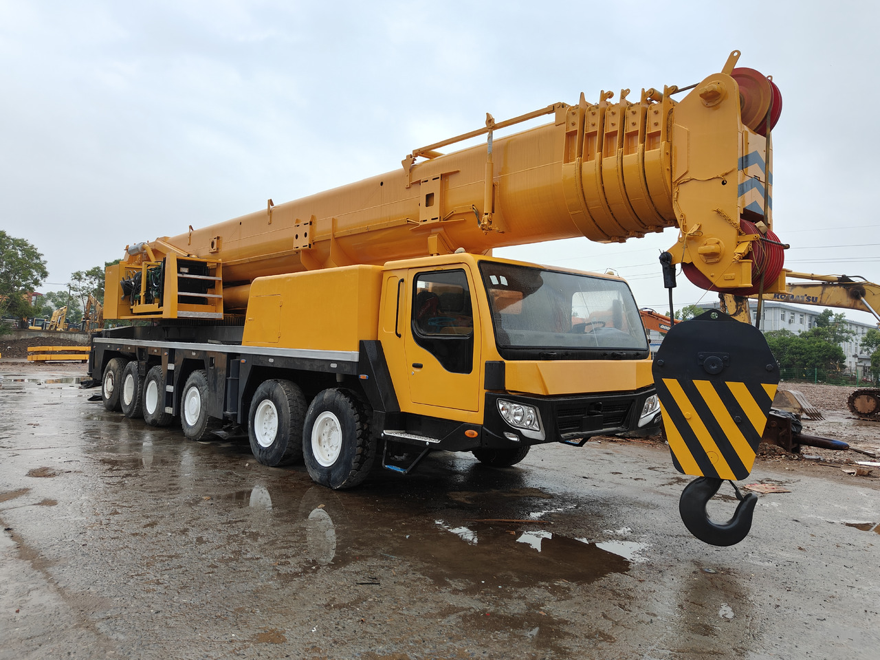 XCMG QY130K 130T Truck Crane - Mobil vinç: fotoğraf 1 XCMG QY130K 130T Truck Crane - Mobil vinç: fotoğraf 1