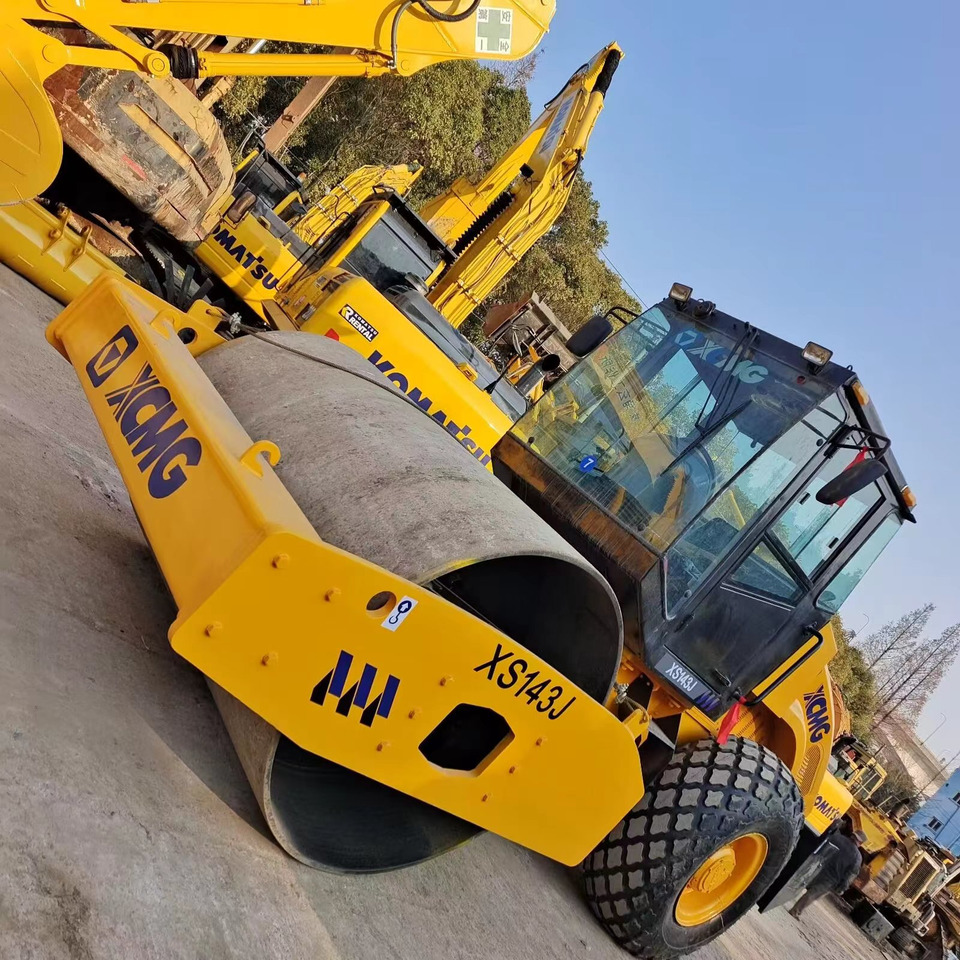 XCMG XS143J road roller - Kompaktör: fotoğraf 3 XCMG XS143J road roller - Kompaktör: fotoğraf 3