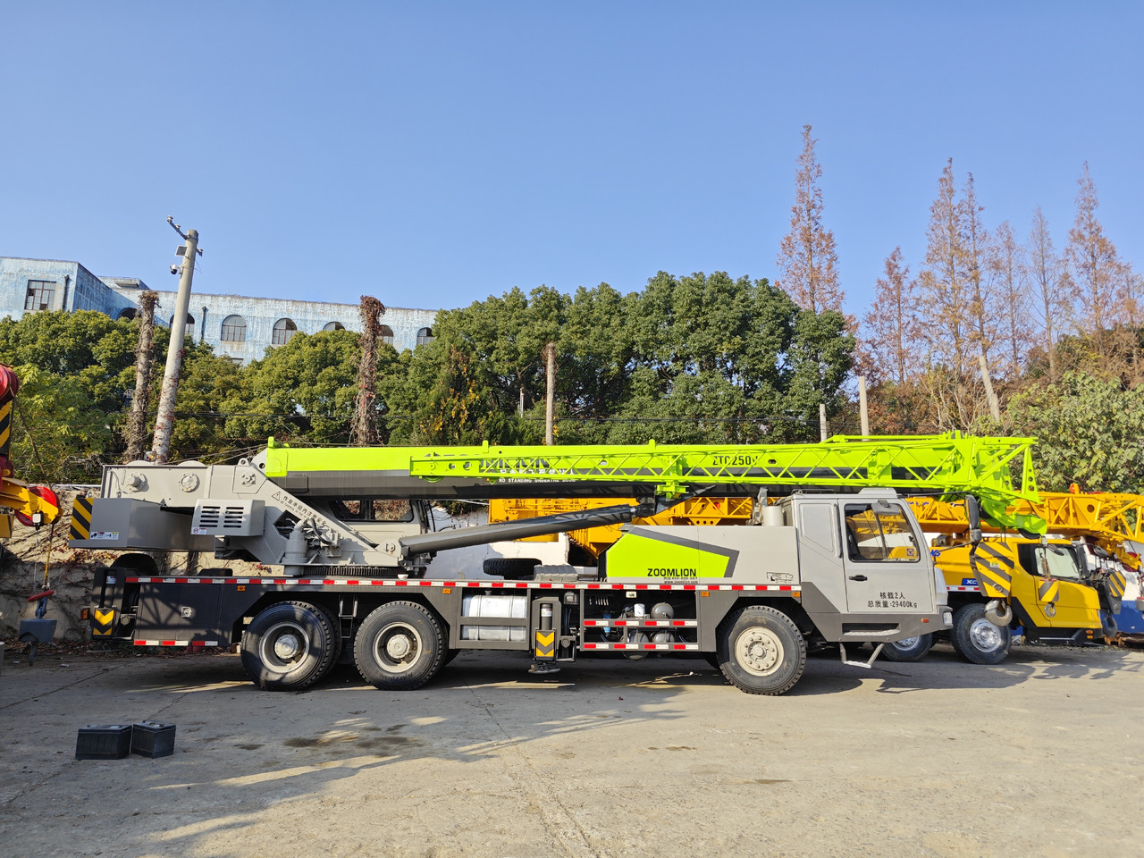 ZOOMLION ZTC250V 25TON - Mobil vinç: fotoğraf 4 ZOOMLION ZTC250V 25TON - Mobil vinç: fotoğraf 4