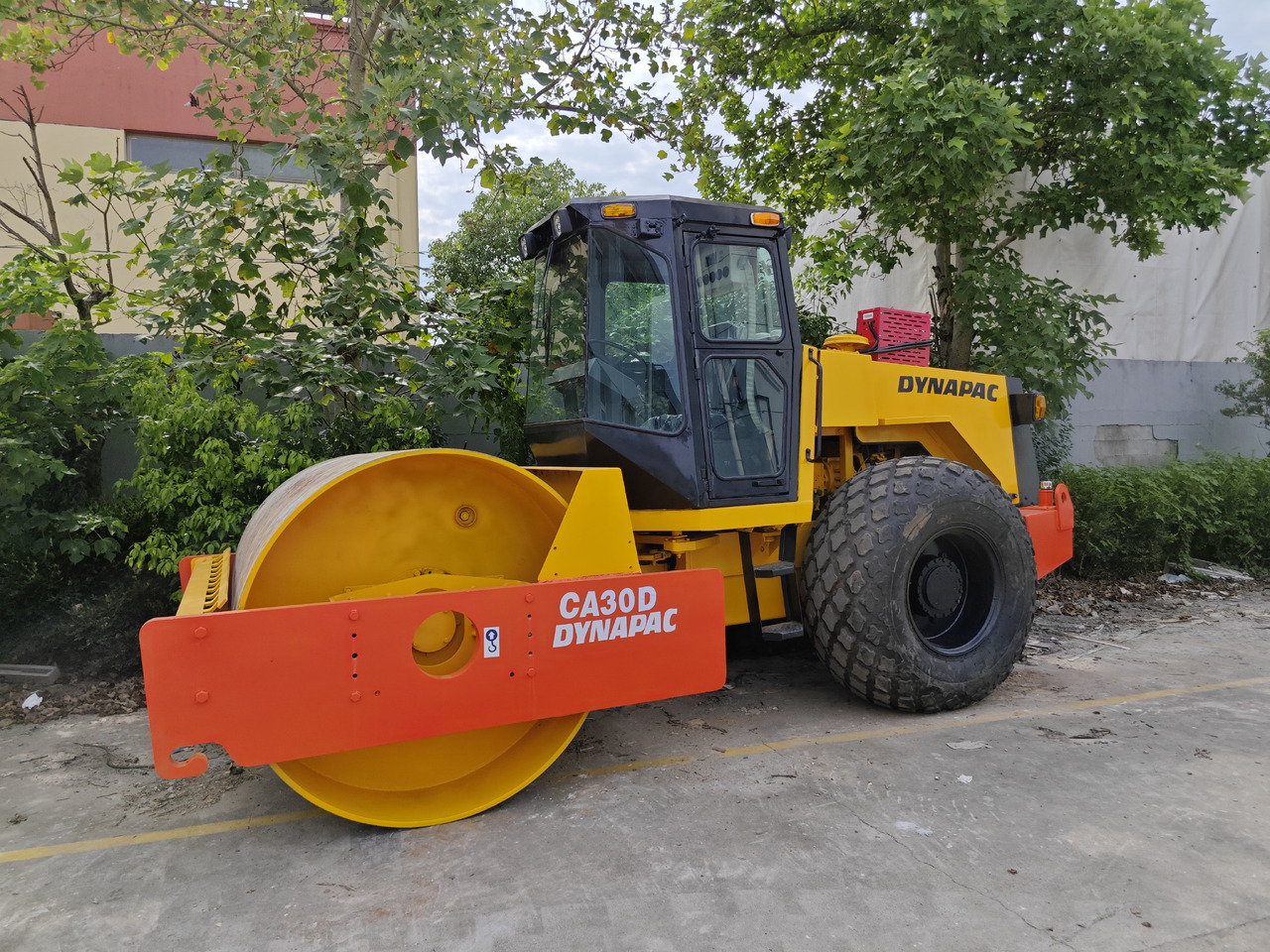 Dynapac CA30D - Kompaktör: fotoğraf 3 Dynapac CA30D - Kompaktör: fotoğraf 3