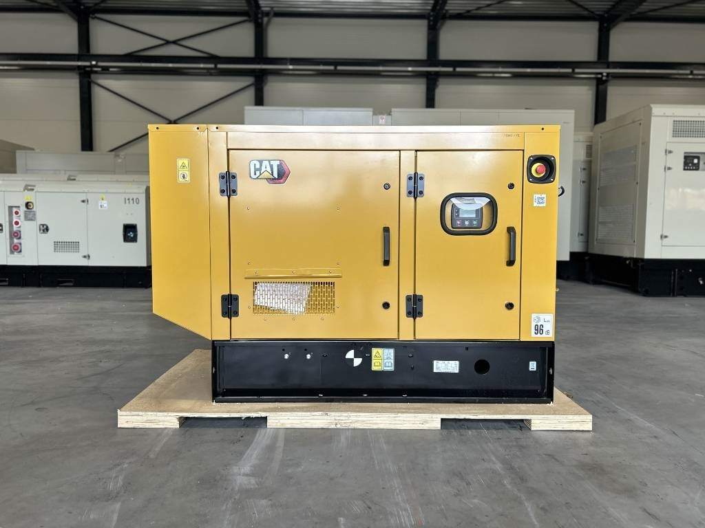 CAT DE13.5E3 - 13.5 kVA Generator - DPX-18001 - Elektrikli jeneratör: fotoğraf 1 CAT DE13.5E3 - 13.5 kVA Generator - DPX-18001 - Elektrikli jeneratör: fotoğraf 1