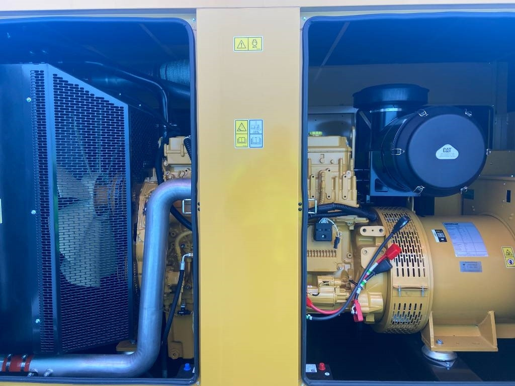 CAT DE550GC - 550 kVA Stand-by Generator - DPX-18221 - Elektrikli jeneratör: fotoğraf 5 CAT DE550GC - 550 kVA Stand-by Generator - DPX-18221 - Elektrikli jeneratör: fotoğraf 5
