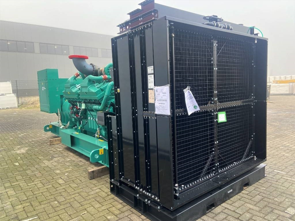 Cummins C2250D5 - 2.250 kVA Genset - QSK60 - DPX-18536-A - Elektrikli jeneratör: fotoğraf 3 Cummins C2250D5 - 2.250 kVA Genset - QSK60 - DPX-18536-A - Elektrikli jeneratör: fotoğraf 3