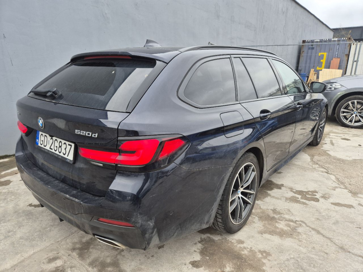 BMW 520d xDrive mHEV M Sport KOMBI - Binek araba: fotoğraf 3 BMW 520d xDrive mHEV M Sport KOMBI - Binek araba: fotoğraf 3