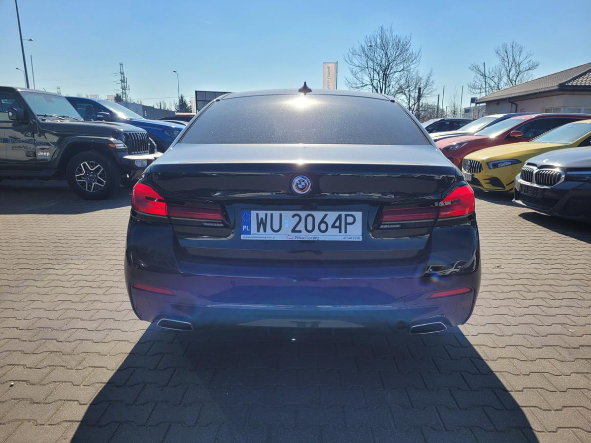 BMW 540D XDRIVE SEDAN - Binek araba: fotoğraf 5 BMW 540D XDRIVE SEDAN - Binek araba: fotoğraf 5
