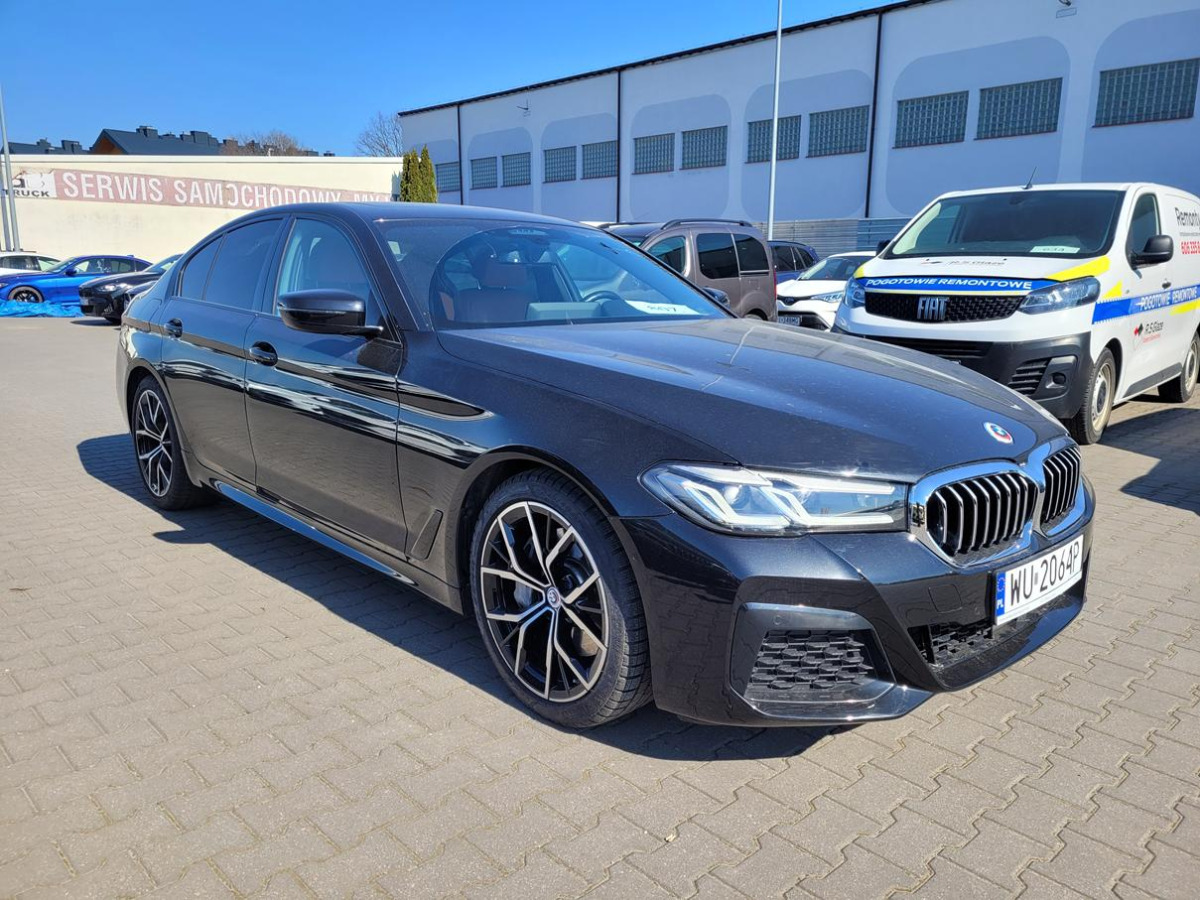 BMW 540D XDRIVE SEDAN - Binek araba: fotoğraf 1 BMW 540D XDRIVE SEDAN - Binek araba: fotoğraf 1
